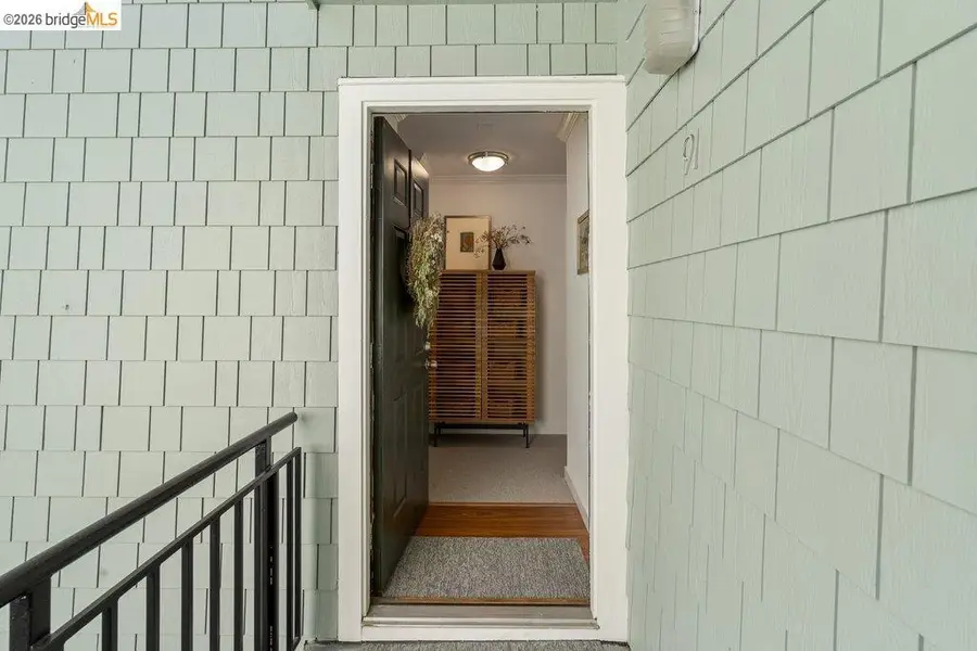 91 Emery Bay Dr, Emeryville, CA 94608 - #3