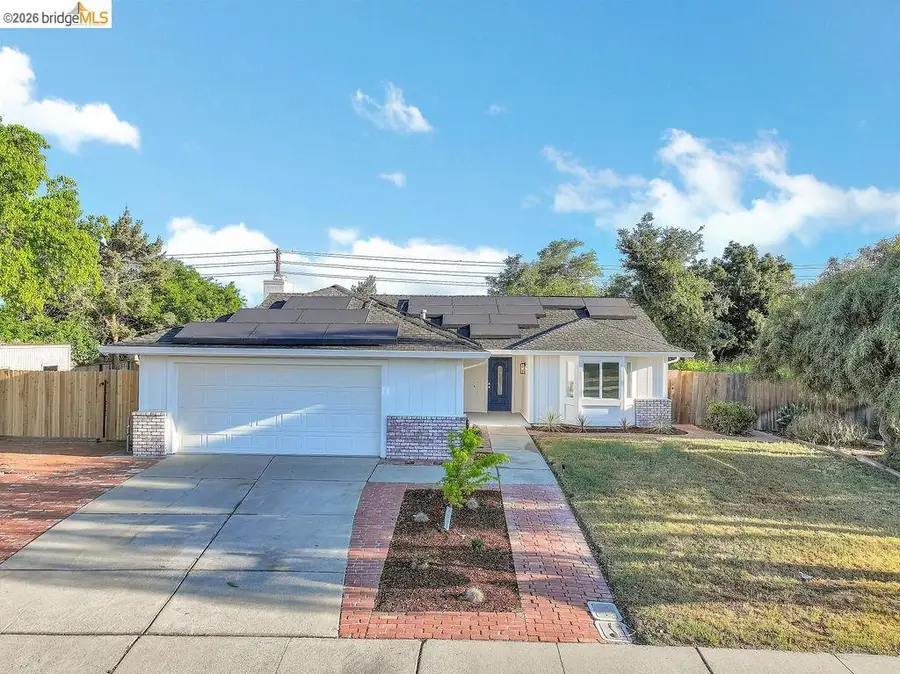1060 Woodglen Dr, Oakley, CA 94561 - #3