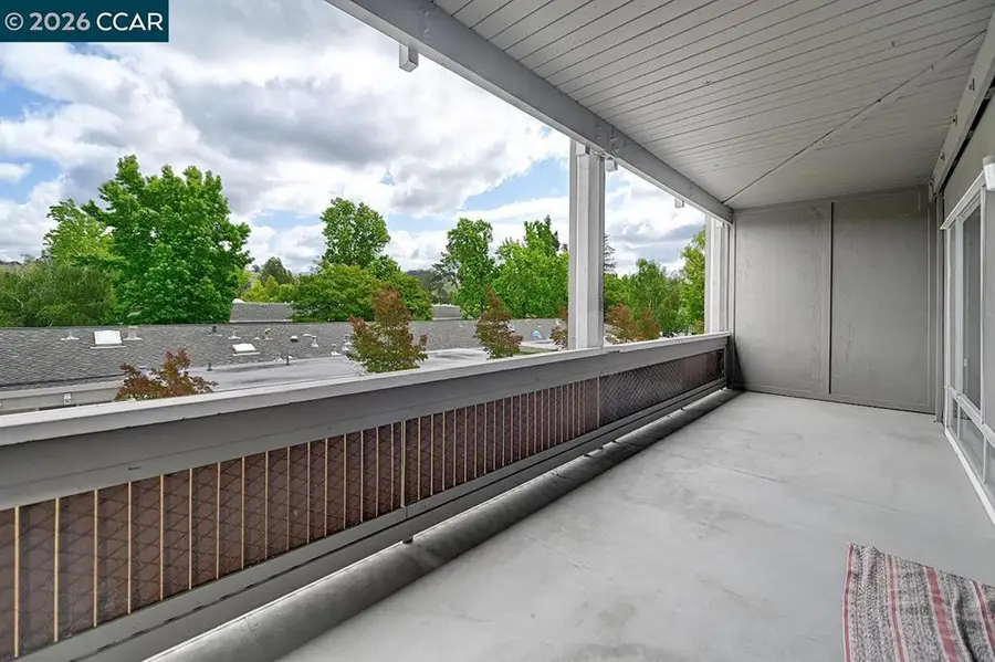 1216 Running Springs Rd #6, Walnut Creek, CA 94595 - #2