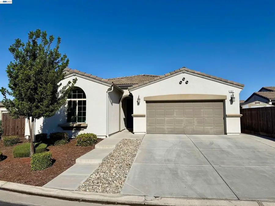 937 Lindsay Ln, Clovis, CA 93619 - #3