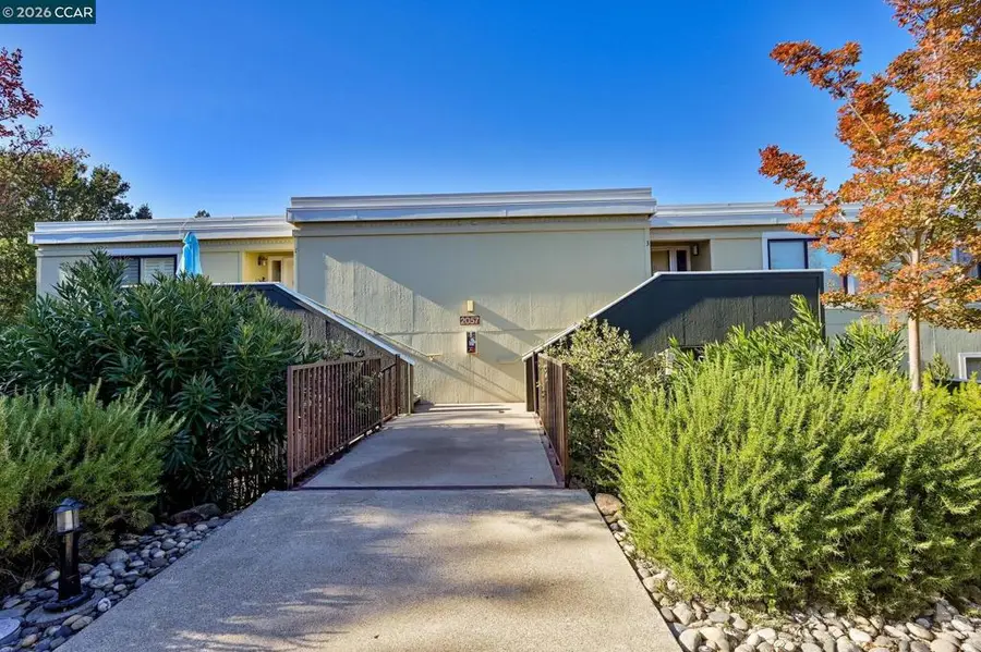 2057 Golden Rain Rd #4, Walnut Creek, CA 94595 - #2