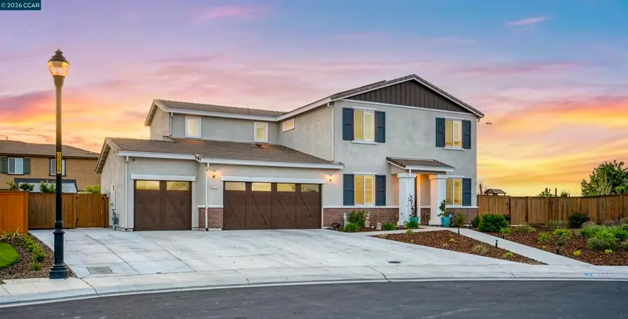 1655 Apricot Ct, Dixon, CA 95620 - #2