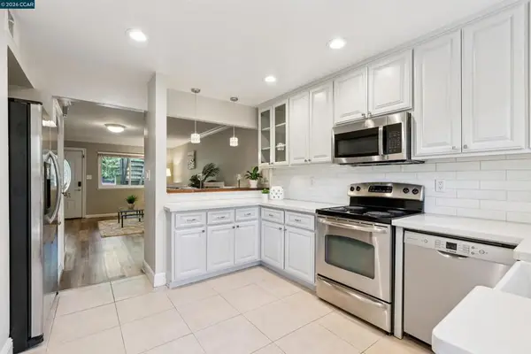 90 Laurel Dr, Danville, CA 94526