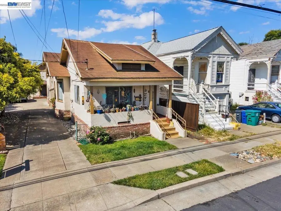 3208 Washington St, Alameda, CA 94501 - #3