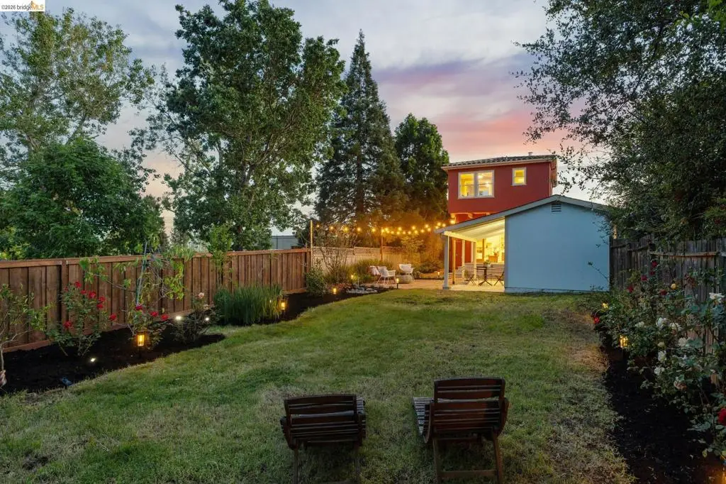 3136 Arizona St, Oakland, CA 94602 - #1