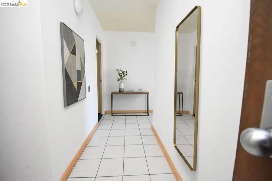 555 Pierce St #1320, Albany, CA 94706 - #2