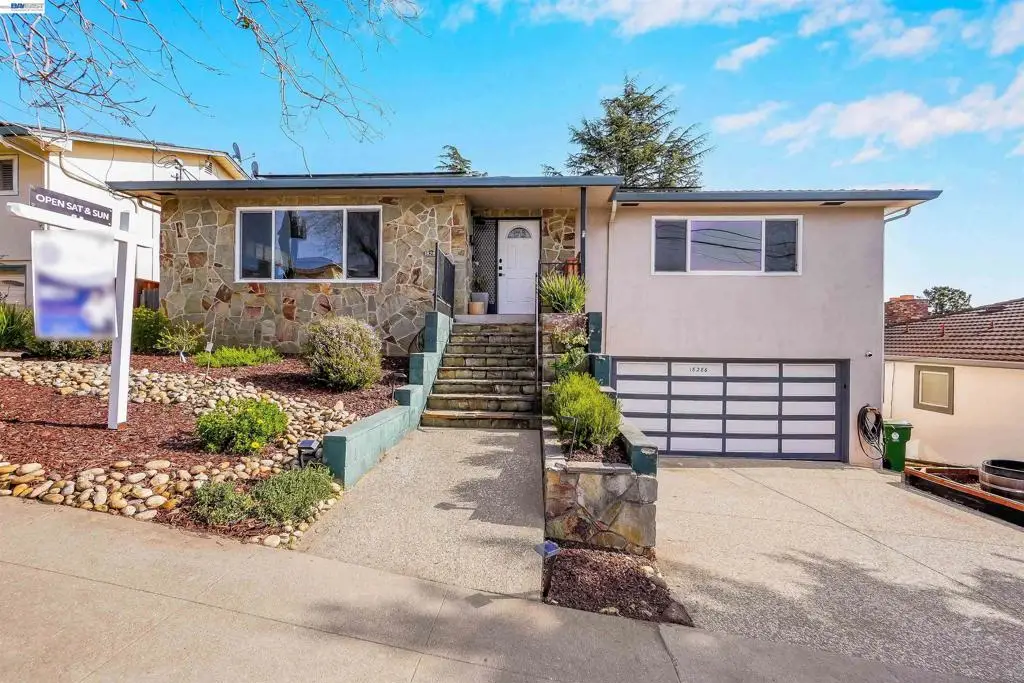 18286 Center St, Castro Valley, CA 94546 - #1