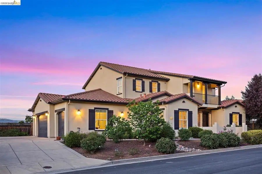 7160 Pitlochry Dr, Gilroy, CA 95020 - #2