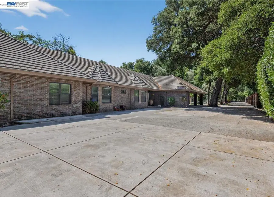 227 Kilkare Rd, Sunol, CA 94586 - #2