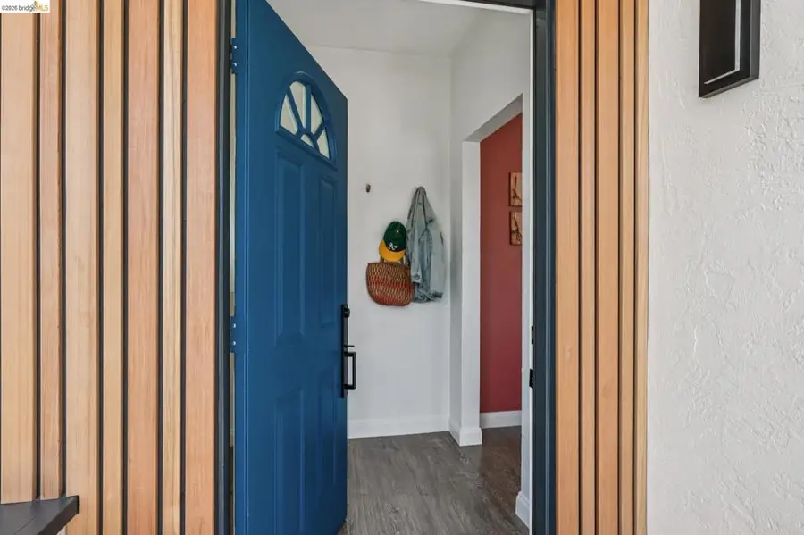 2010 Filbert, Oakland, CA 94607 - #3