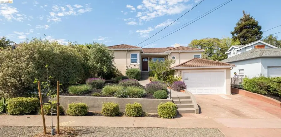 5625 Sacramento Ave, Richmond, CA 94804 - #2