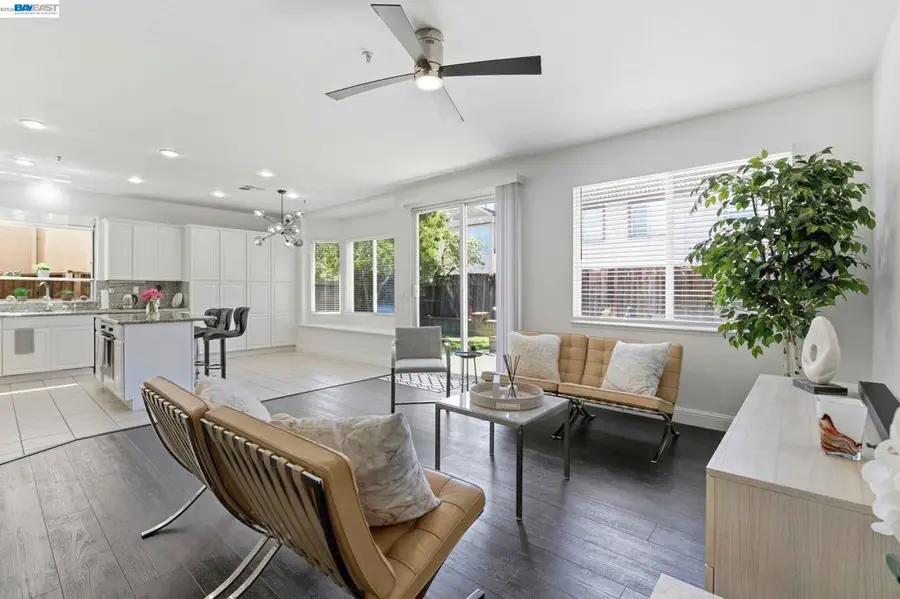 27433 Whitman St., Hayward, CA 94544 - #3