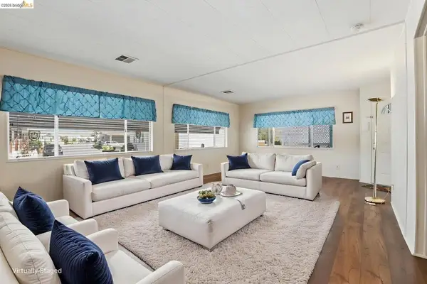 275 Burnett Ave, Morgan Hill, CA 95037