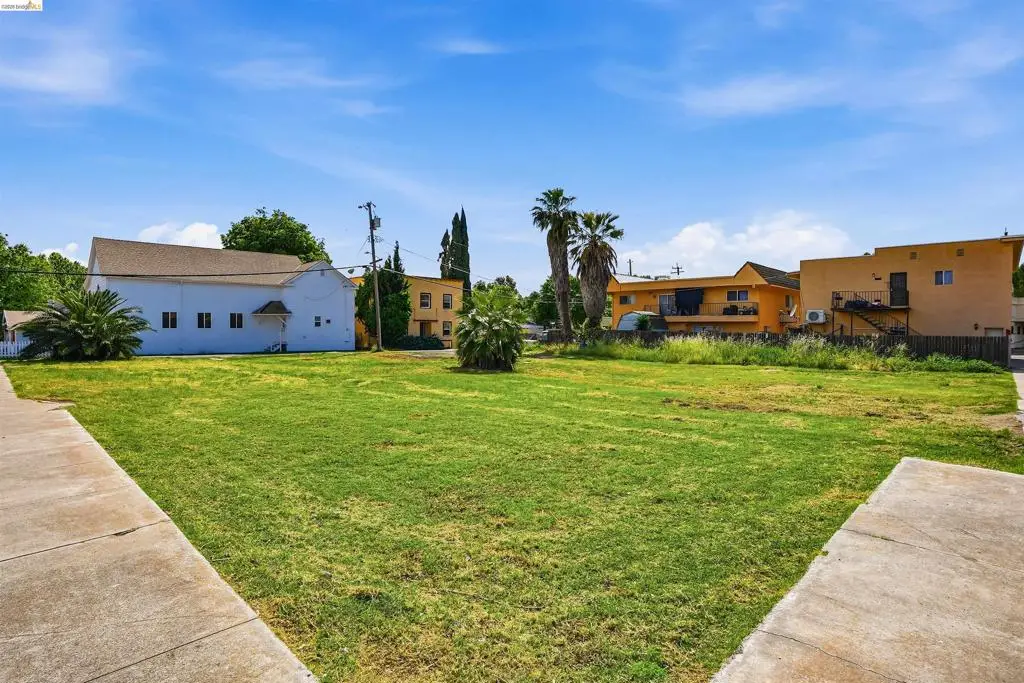 204 A Street, Isleton, CA 95641 - #1