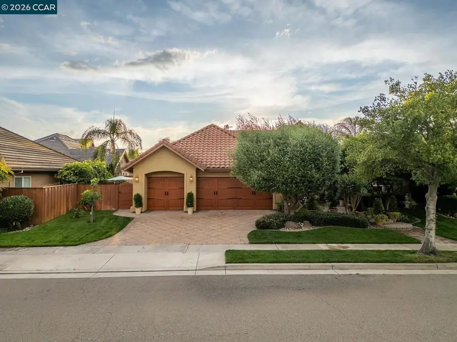 2531 Poppy Dr, Lodi, CA 95242 - #3