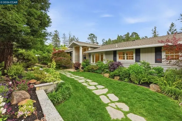 80 Tara Rd, Orinda, CA 94563