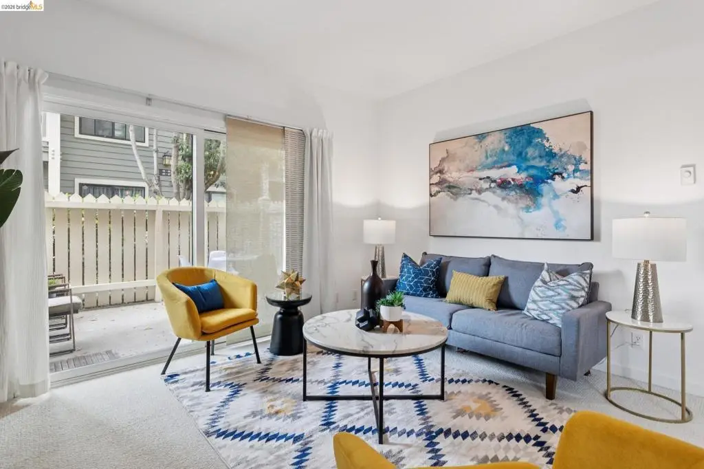 71 Lakeshore Ct, Richmond, CA 94804 - #1