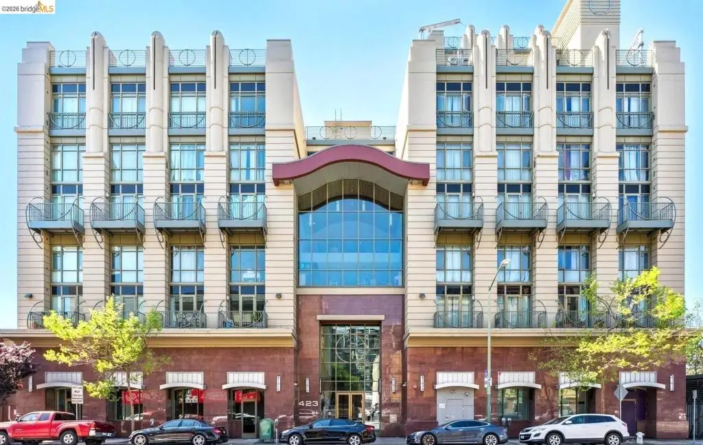 423 7th St #303, Oakland, CA 94607 - #1