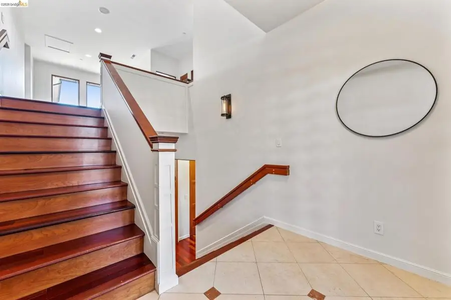 13454 Campus Dr, Oakland, CA 94619 - #3