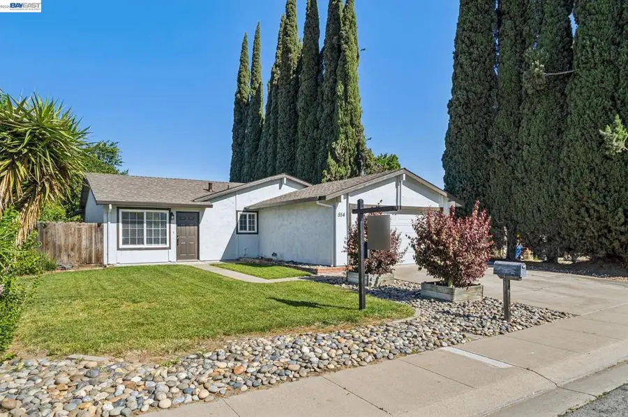 554 Chestnut Ave, Tracy, CA 95376 - #2