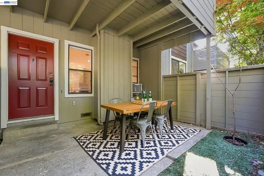 3855 Panda Pl, San Jose, CA 95117 - #2