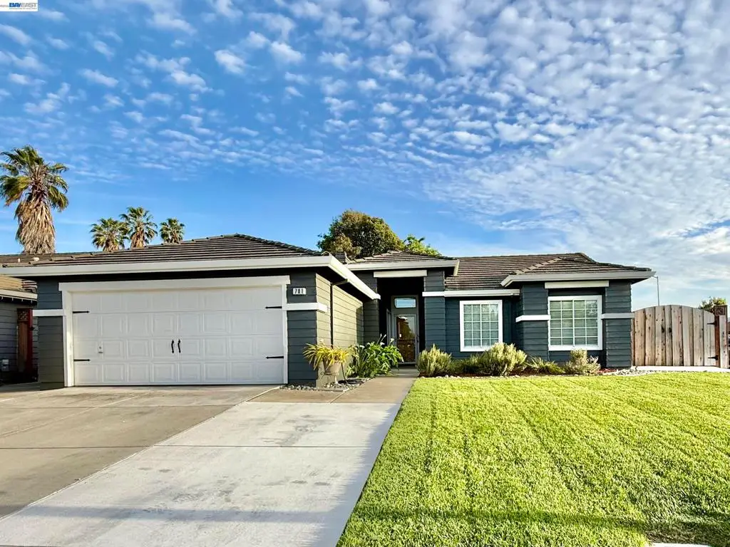 701 Del Mar Dr, Hollister, CA 95023 - #1