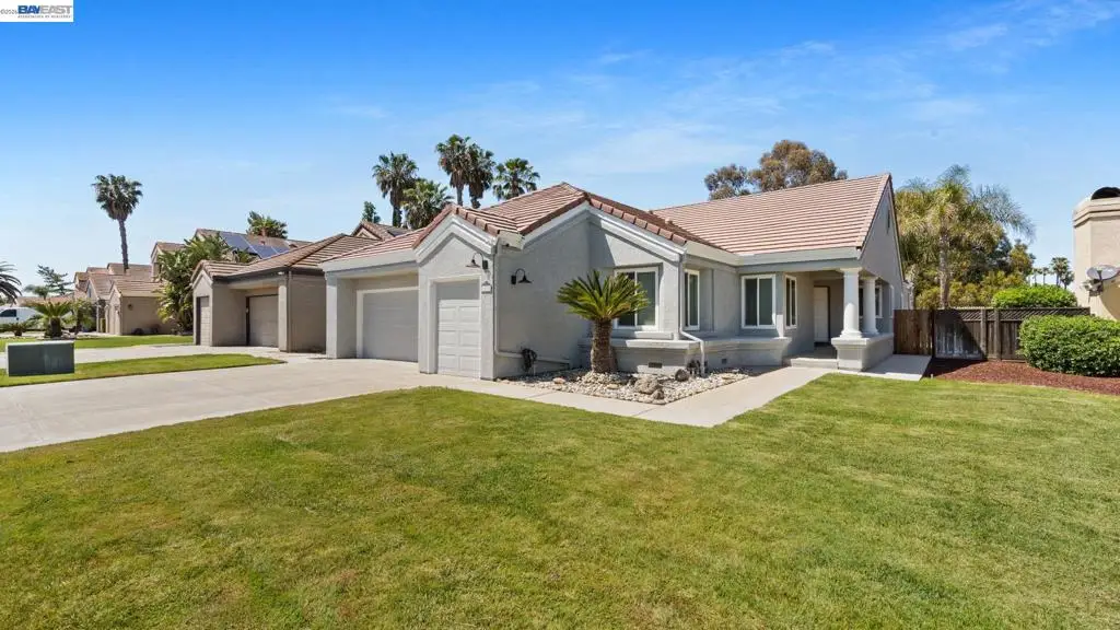 1090 Saint Andrews Dr, Discovery Bay, CA 94505 - #1