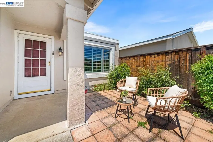 2375 Goldcrest Circle, Pleasanton, CA 94566 - #3