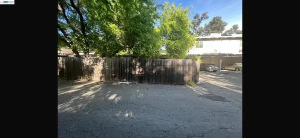 1594 Morgan Ln., Walnut Creek, CA 94597