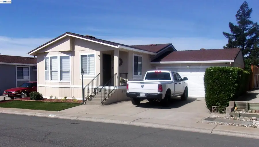 1840 Paris Lane, Antioch, CA 94509 - #3