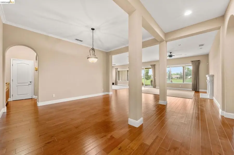 320 Riverwood Ln, Rio Vista, CA 94571 - #2