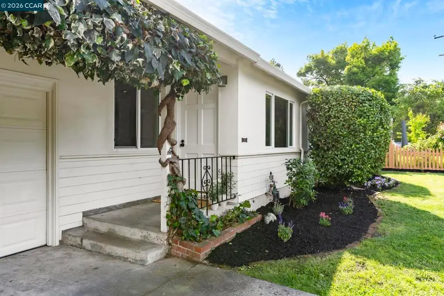 934 Juanita Drive, Lafayette, CA 94595 - #2