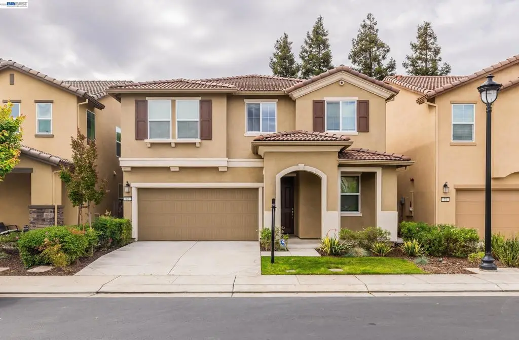 60 Molveno Dr, Stockton, CA 95209 - #1