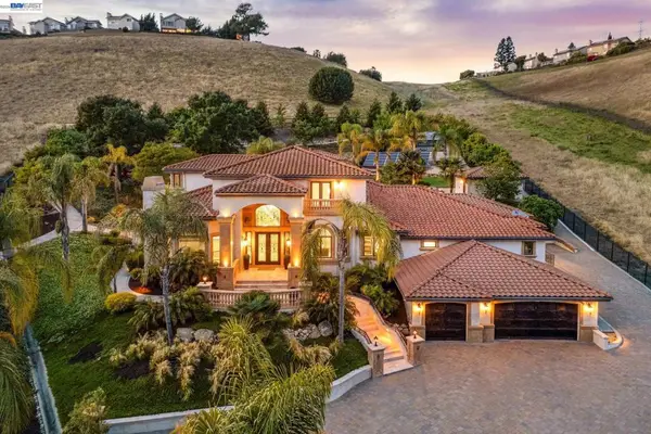 44126 Paseo Padre Pkwy, Fremont, CA 94539