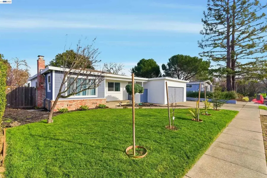 1382 Donna Street, Novato, CA 94947 - #2