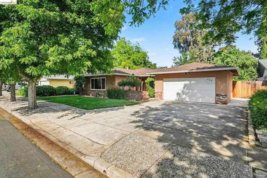 340 Sherwood Dr, Brentwood, CA 94513 - #2