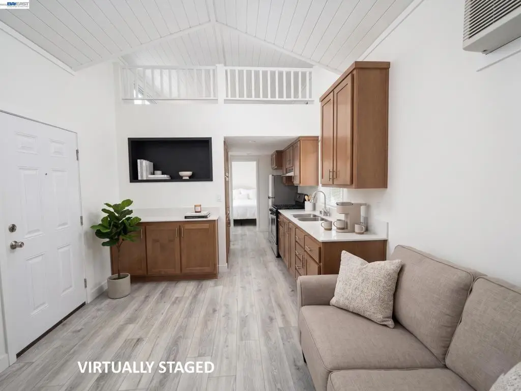 5878 Garlic Farm Dr, Gilroy, CA 95020 - #1