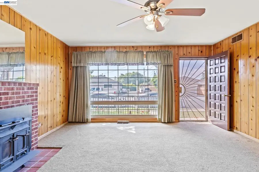 324 Berry Ave, Hayward, CA 94544 - #3