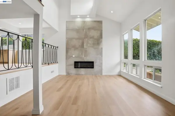 2013 Dolphin Dr, Aptos, CA 95003