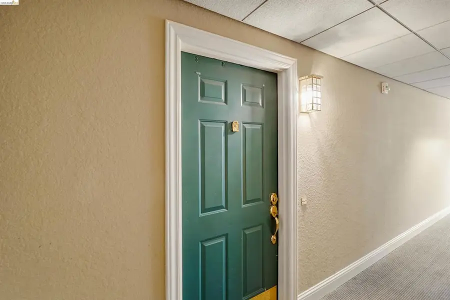 535 Pierce St #3301, Albany, CA 94706 - #3