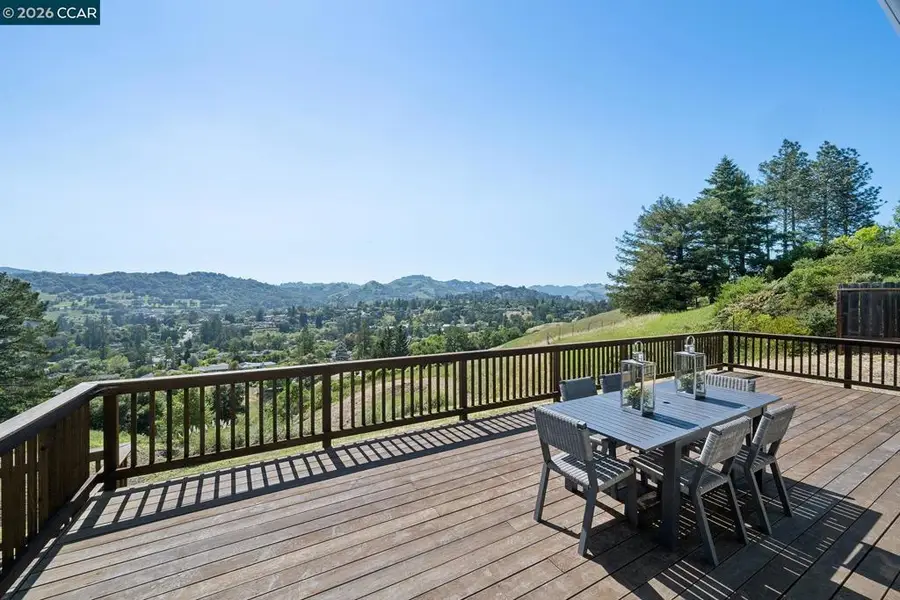 101 Warfield Dr, Moraga, CA 94556 - #2
