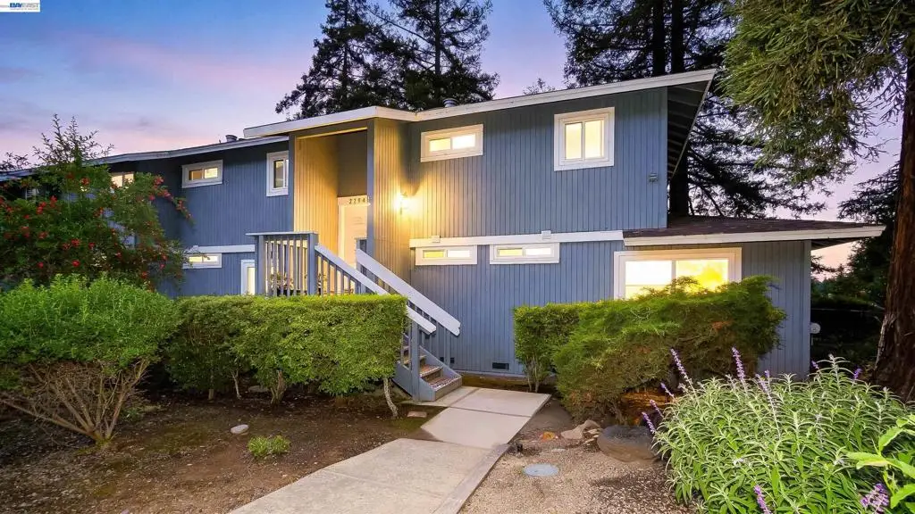 2294 D St, Hayward, CA 94541 - #1