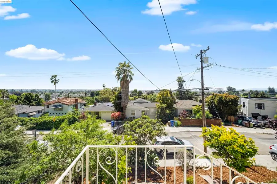 6914 Outlook Ave, Oakland, CA 94605 - #3