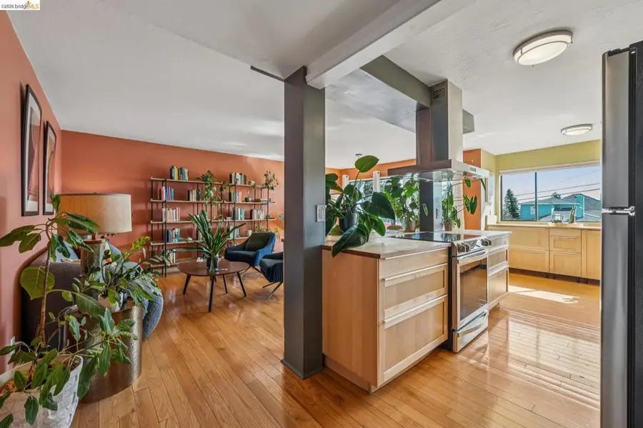 710 E 22nd St #303, Oakland, CA 94606 - #3