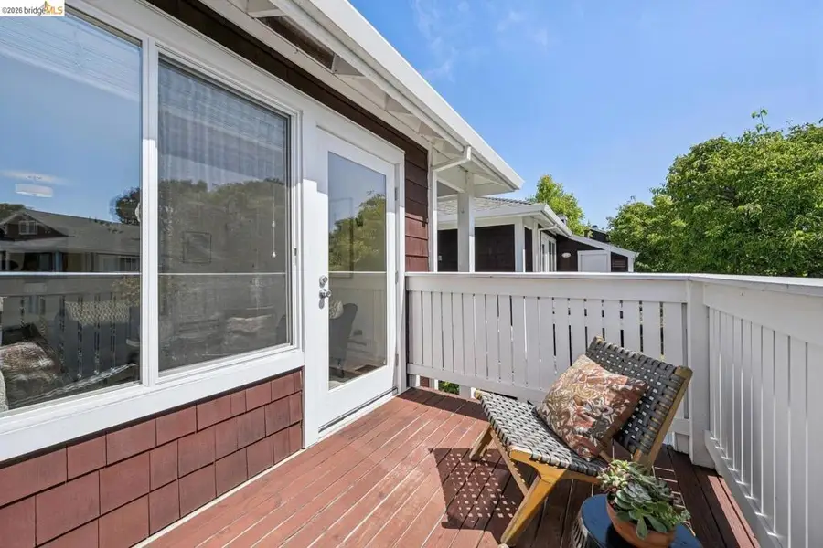 154 Marina Lakes Dr, Richmond, CA 94804 - #3
