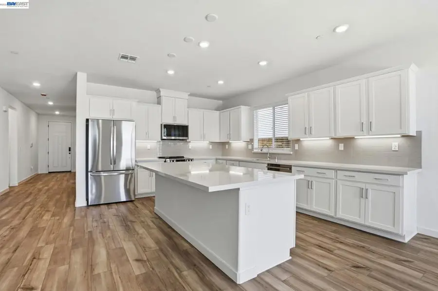 1024 Bluebell Circle, Discovery Bay, CA 94505 - #2