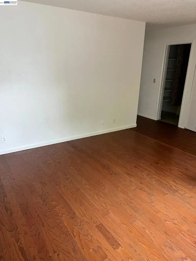 1805 Monarch Ln, Davis, CA 95618 - #3