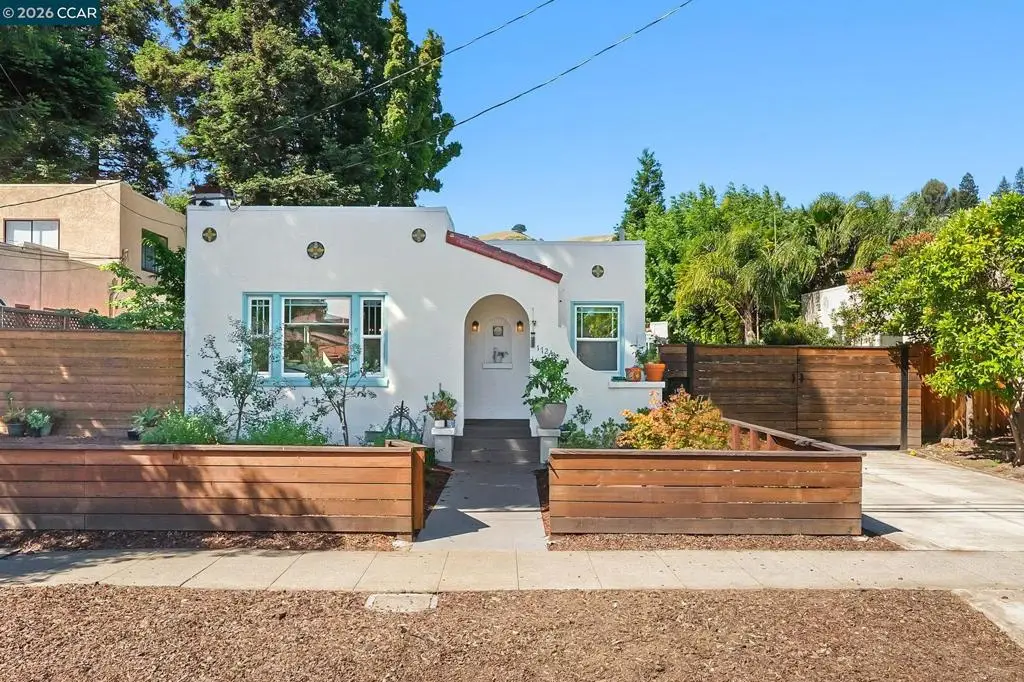 1724 Alhambra Ave, Martinez, CA 94553 - #1