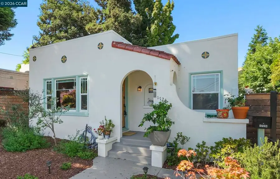 1724 Alhambra Ave, Martinez, CA 94553 - #2