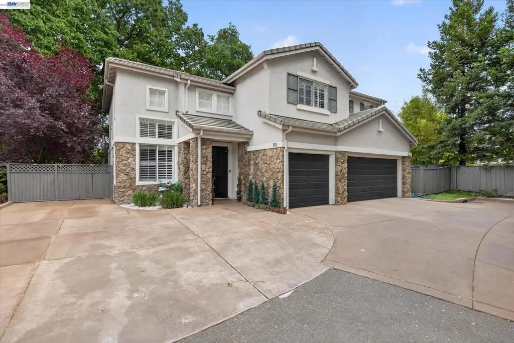 192 Mayhew Way, Walnut Creek, CA 94597 - #1